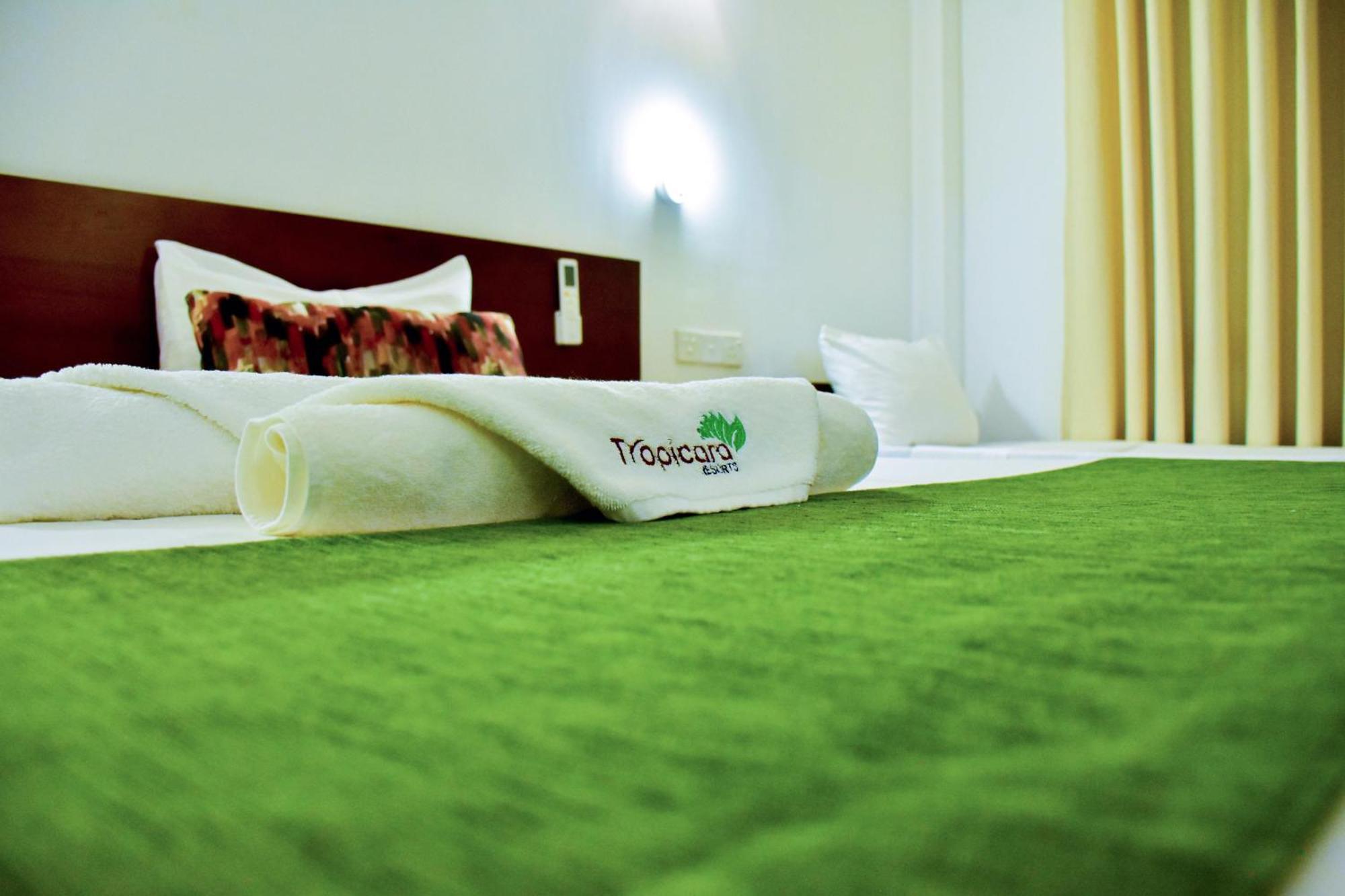Tropicara Resort 시기리야 외부 사진